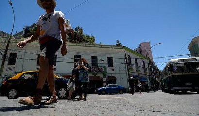 Año 2017 comienza con ola de calor en la zona centro del país