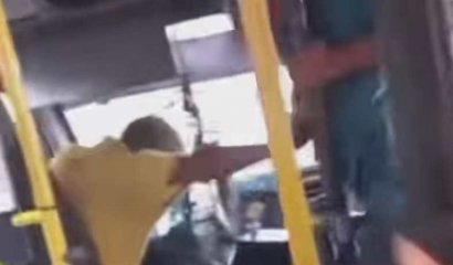 [VIDEO] Antofagasta: extranjero parte con un fierro la cabeza de un chofer de microbús