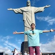 Mauricio T