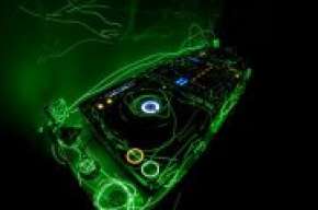dj_dumbass