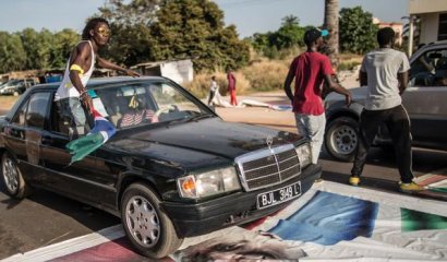 Gambia derrota con votos al tirano Yahya Jammeh tras 22 años en el poder