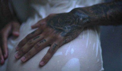 Kylie Jenner más sexy que nunca en video para revista “W”