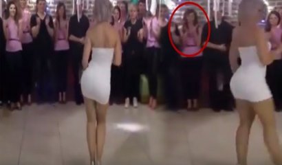 Sensual baile en YouTube de una extrovertida jefa que estuvo en fiesta de trabajadores
