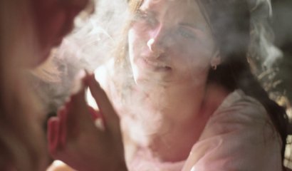 Parejas que fuman marihuana tienen mejor sexo, ¿Cómo fué tu experiencia?