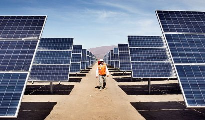 Autorizan funcionamiento de una de las plantas solares más grandes del mundo en Chile