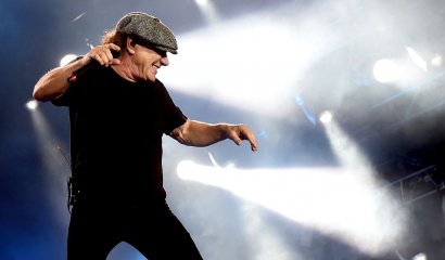 Brian Johnson volvió a los escenarios junto a Robert Plant y Paul Rodgers