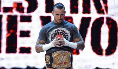 Promotor británico ofrece 1 millón de dólares a CM Punk para volver al ring