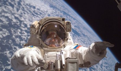 Agencia espacial rusa encuentra formas de vida en la superficie de la ISS.