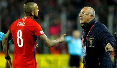 El técnico Jorge Célico fue suspendido y no estará en el duelo de Ecuador ante Argentina