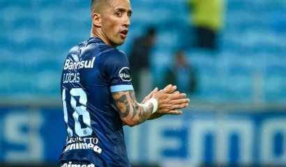 ¿Vuelve a Colo Colo? Lucas Barrios confirmó que no seguirá en el Gremio