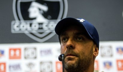 El plantel logra revertir la renuncia de Guede en Colo Colo