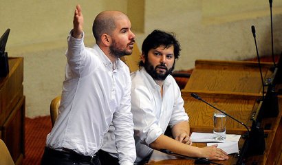 Frente Amplio logra apoyo de la UDI y RN para crear comisión investigadora por el CAE