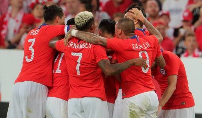 Un corajudo Chile desdibujó a la potente Polonia de Lewandowski, le "robó" un empate