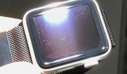 Hombre demanda a Apple porque su Apple Watch se rayó