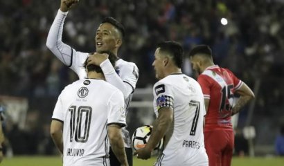 Valdivia, Paredes y Barrios lideraron el triunfo de Colo Colo