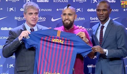 Un humilde Arturo Vidal se presentó en Barcelona