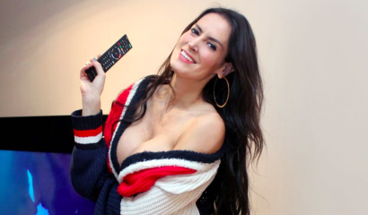 Adriana Barrientos se lució con sensuales bikinazos, pero recibió duras críticas