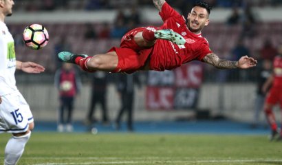 Mauricio Pinilla promete “golpear con la verdad”