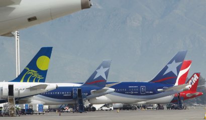 ¿Vuelo Santiago-Barcelona por $250.000?