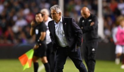 Con sorpresas: Rueda entregó la nómina de Chile para los amistosos ante México y Estados