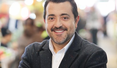 Leo Caprile arriba a Canal 13: animará programa de concursos y cocina