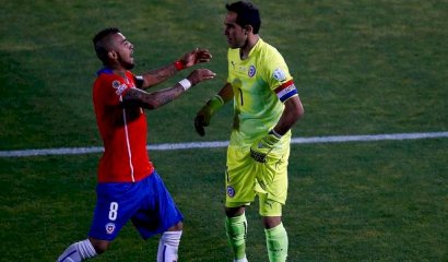 Se viene el cara a cara: Bravo y Vidal encabezan la nómina de Chile para los amistosos