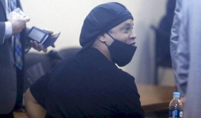 Ronaldinho queda en libertad tras cinco meses preso en Paraguay