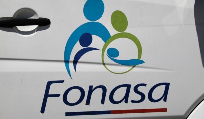 Fraude contra Fonasa: médicos habrían utilizado datos de pacientes fallecidos para cobrar bonos