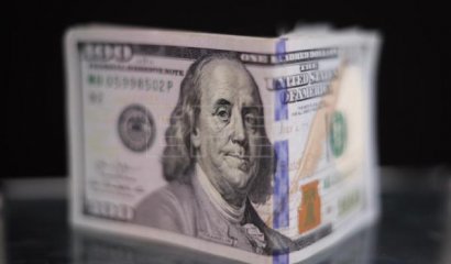 Dólar en Chile sigue sin freno y ya supera los $905 en medio de fuerte retroceso del cobre