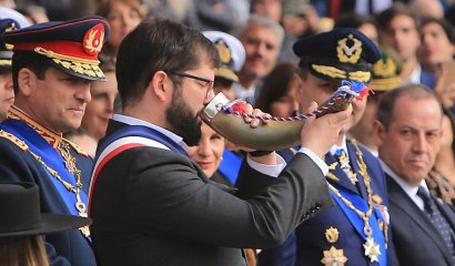 Periodista de TVN: "El cacho de chicha al cacho presidencial..."