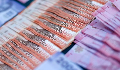 Aumenta el Fiado: El 65% de los hogares chilenos afirma tener dificultades para llegar a fin de mes