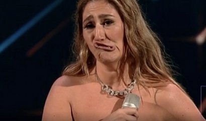 Despertó El Monstruo: Belén Mora no logró convencer en Viña 2023 y salió pifiada en su  presentación