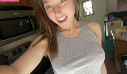Onegirlnextdoor