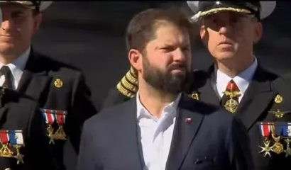 Boric fue recibido con pifias en el desfile por las Glorias Navales