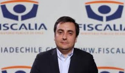 Fiscal Nacional Valencia contrata a José Roa, el cuñado de su "compadre Elizalde", por $3 millones