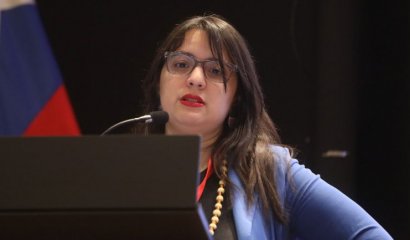 Javiera Martínez cambia a su equipo en Dipres, aumenta sueldos